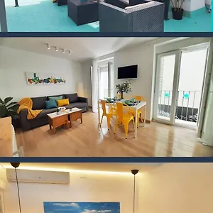 https://lovely-center-apartments-macarena.es-andalucia.com